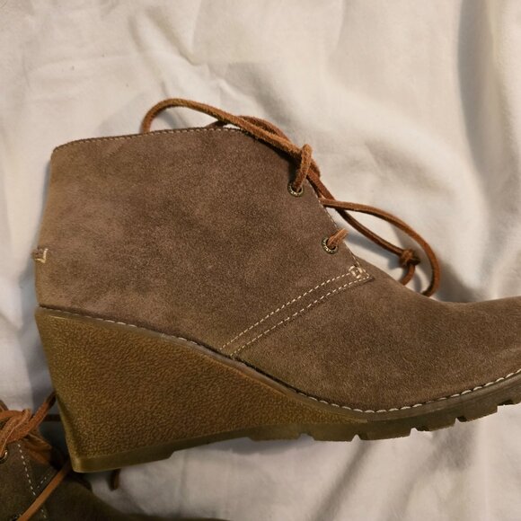 Sperry Top Sider Women's Celeste Prow Suede Bootie Taupe Tan Leather 8.5M. - Picture 6 of 14